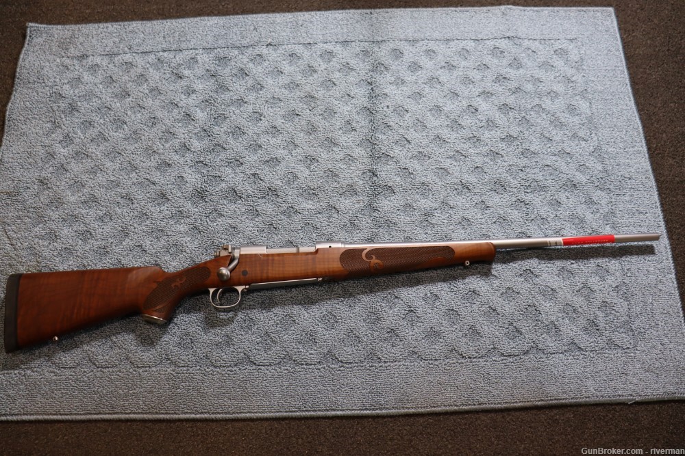 Winchester Model 70 Featherweight Rifle Cal. 30-06 Spr. (SN#WIPT02098)-img-0