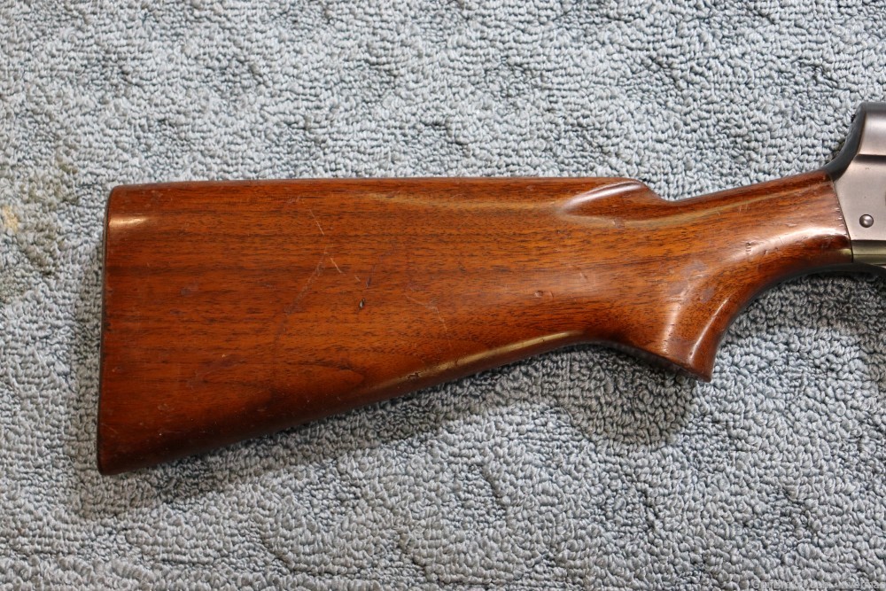 Remington Model 81 Semi Auto Rilfe Cal. 35 Remington (SN#10630)-img-1