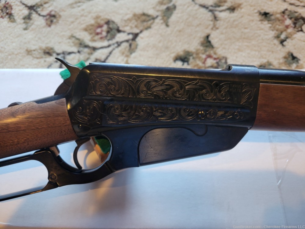  Texas Ranger 200 th Anniversary 1895 Commemorative Rifle NIB -img-2