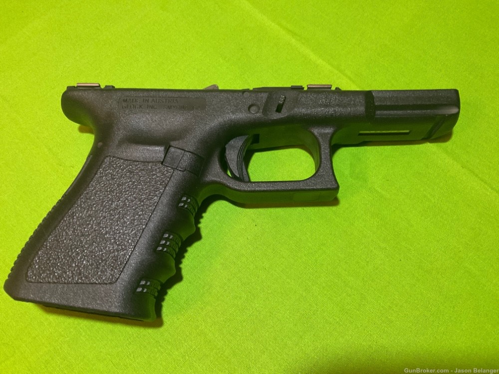 Glock 19 or 23 Gen 3 Complete Frame with holster -img-7