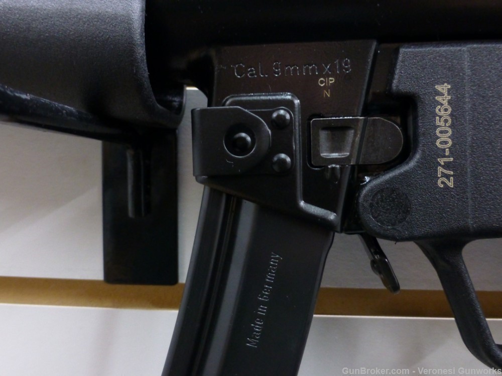 RARE NIB HK SP5 9mm Heckler & Koch SP5 Pistol 9 MM like H&K MP5 81000477-img-6
