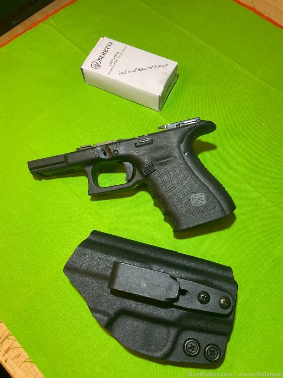 Glock 19 or 23 Gen 4 Complete Frame with holster-img-0
