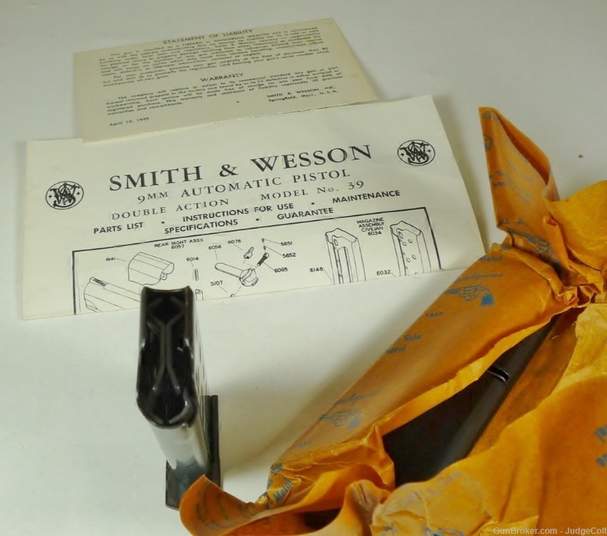 Smith & Wesson Model 39 "No Dash" 9mm in ORIGINAL box, high condition-img-9
