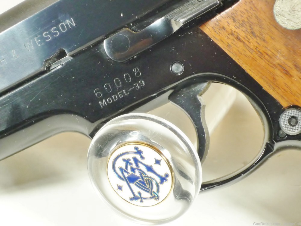 Smith & Wesson Model 39 "No Dash" 9mm in ORIGINAL box, high condition-img-1