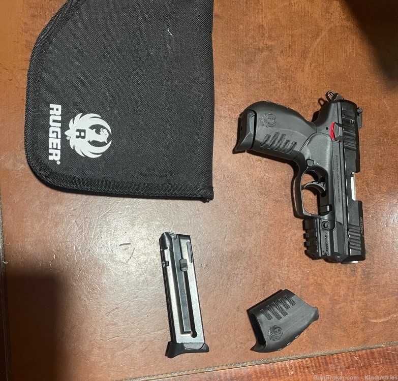 Ruger SR22, two 10rd mags, carrying case, lasermax laser-img-0