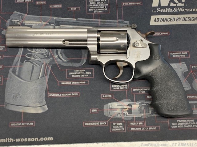 Smith And Wesson 617-5 6" Barrel .22LR-img-1