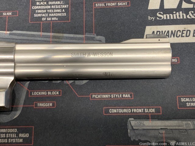 Smith And Wesson 617-5 6" Barrel .22LR-img-7