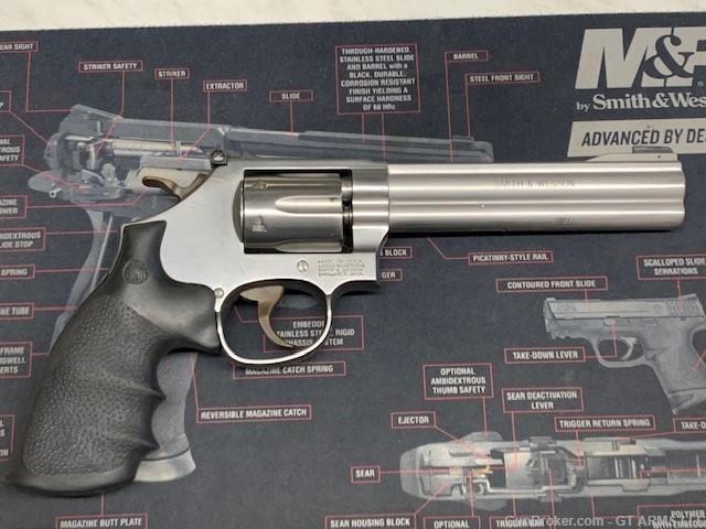 Smith And Wesson 617-5 6" Barrel .22LR-img-0