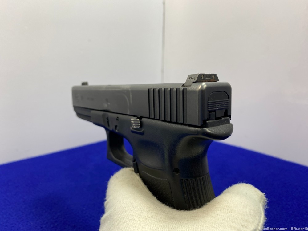 Glock 22 .40 S&W Black 4.48" *AWESOME NEW ORLEANS POLICE ISSUE*-img-26
