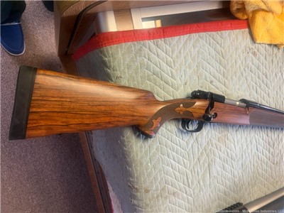 Winchester Model 70 super grade