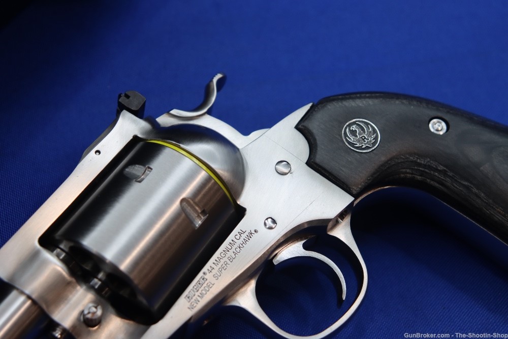 Ruger New Model Super Blackhawk Bisley Revolver 5.5" 44 MAG 0877 SA 44MAG-img-4
