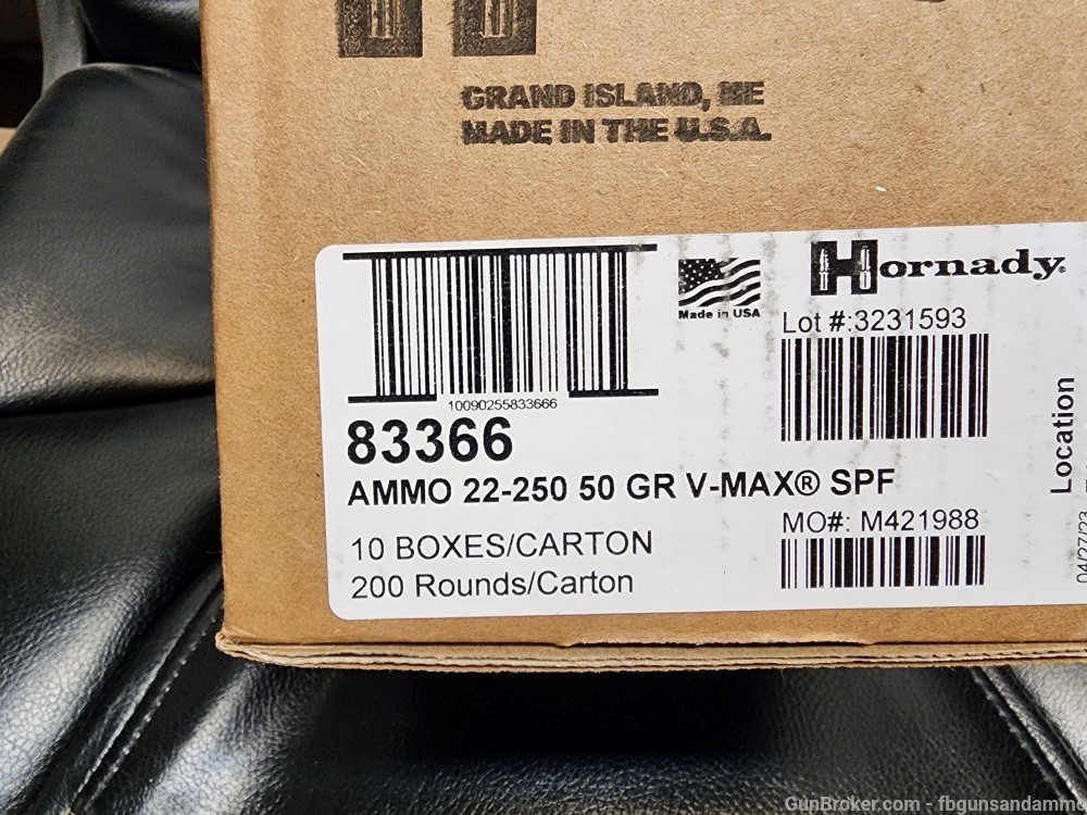NEW 200 ROUNDS HORNADY SUPERFORMANCE VARMINT .22-250 REM 50 GR V-MAX 22-250-img-0