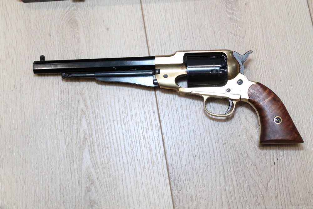 CVA connecticut valley arms remington model 1858 black powder 44 cal-img-0