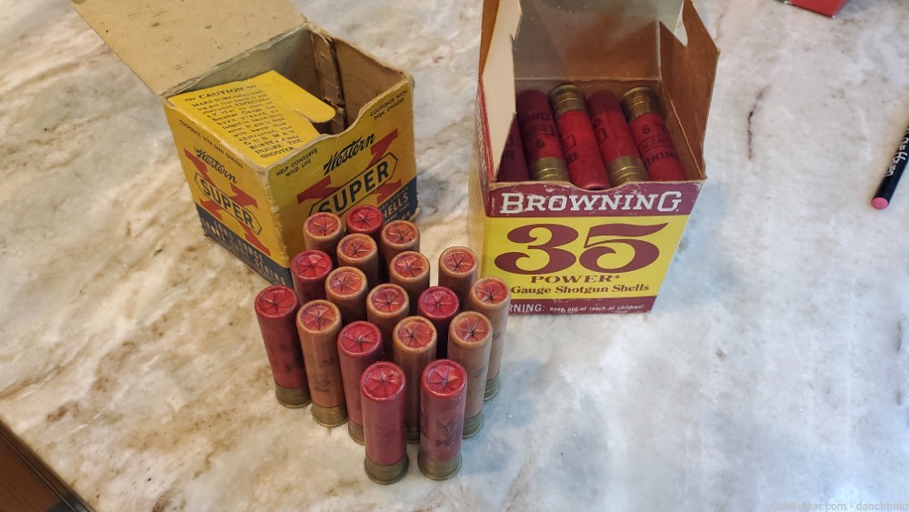 Western Super X and Browning 28 Gauge vintage shotshells - 43 shells-img-0