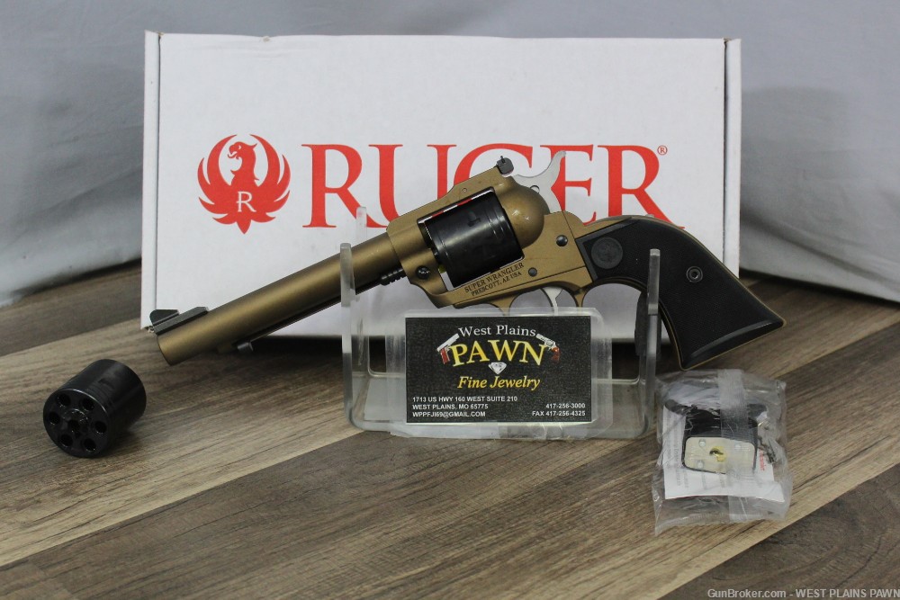 NIB RUGER SUPER WRANGLER REVOLVING PISTOL, .22 LR/.22 MAG, 5.5" BRL, 6 RND-img-0