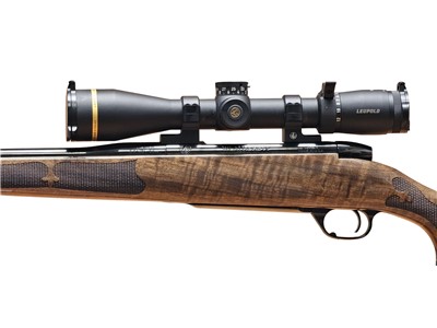 Weatherby Mark V Deluxe Camilla 6.5 Wby RPM *Leupold VX-6HD 2-12x42 scope*