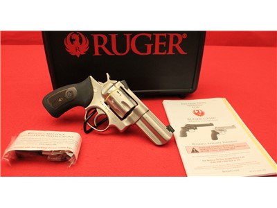 Ruger GP100  .357 Magnum 3" barrel 7-shot cylinder Talo Wiley Clapp Edition