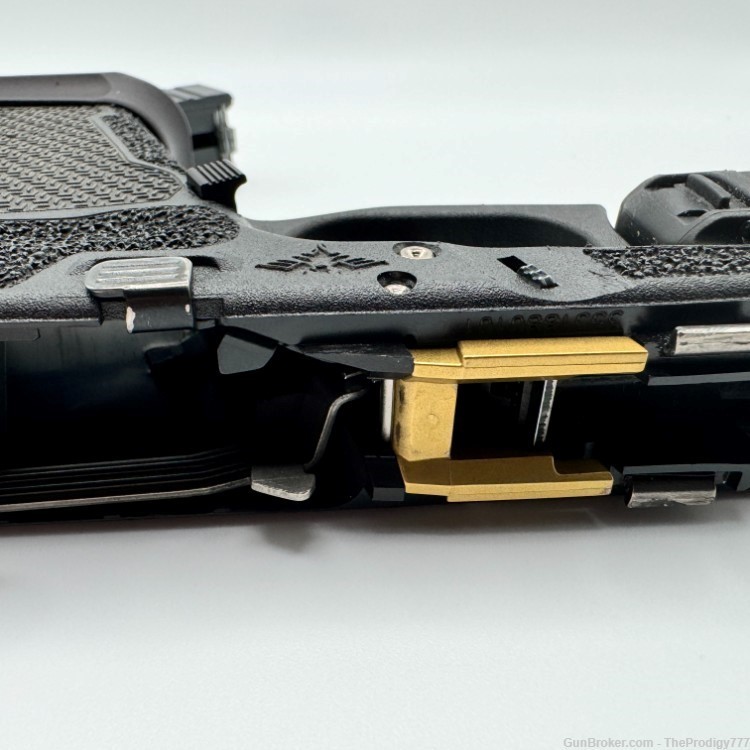 (Black Phoenix Customs) ported Glock 19 Gen 3 -img-12