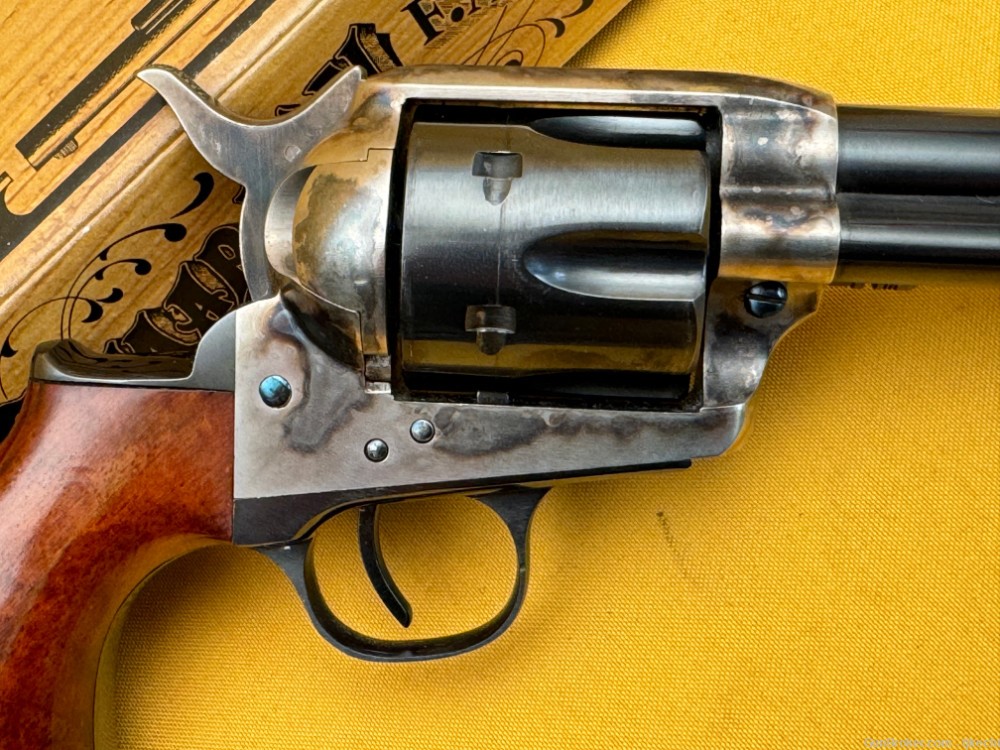 Cimmarron Model P, 45 Colt, 4.75 barrel-img-4