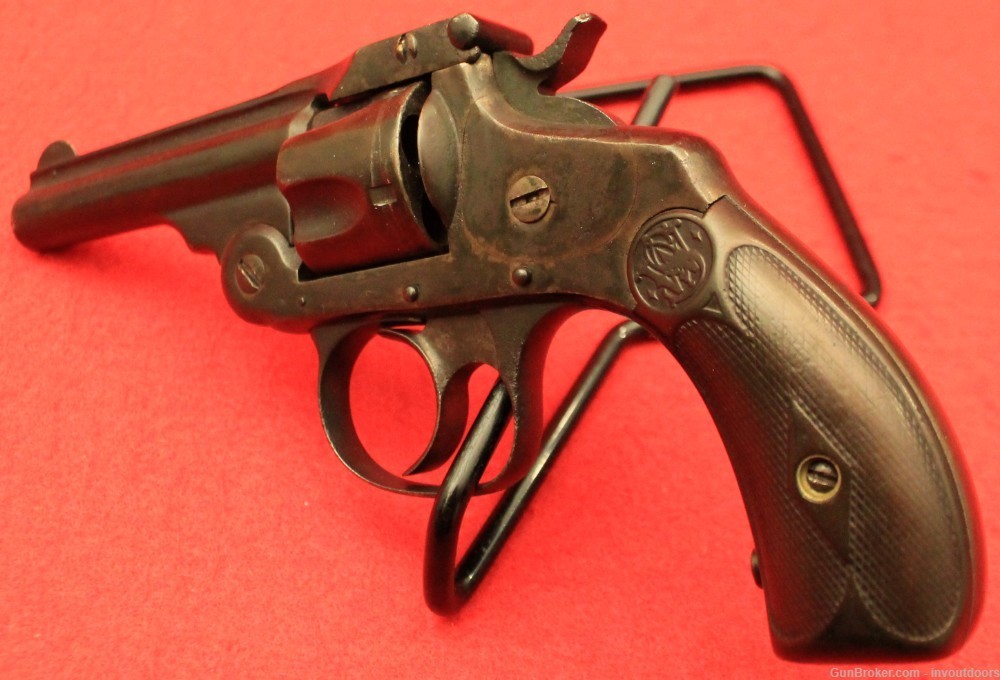 Smith & Wesson .32 double action 3"-barrel revolver. -img-4