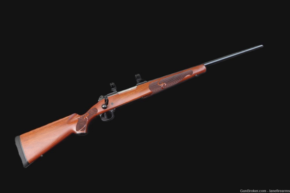 WINCHESTER 70 FEATHERWEIGHT .7x57 MAUSER - MADE IN USA -img-0