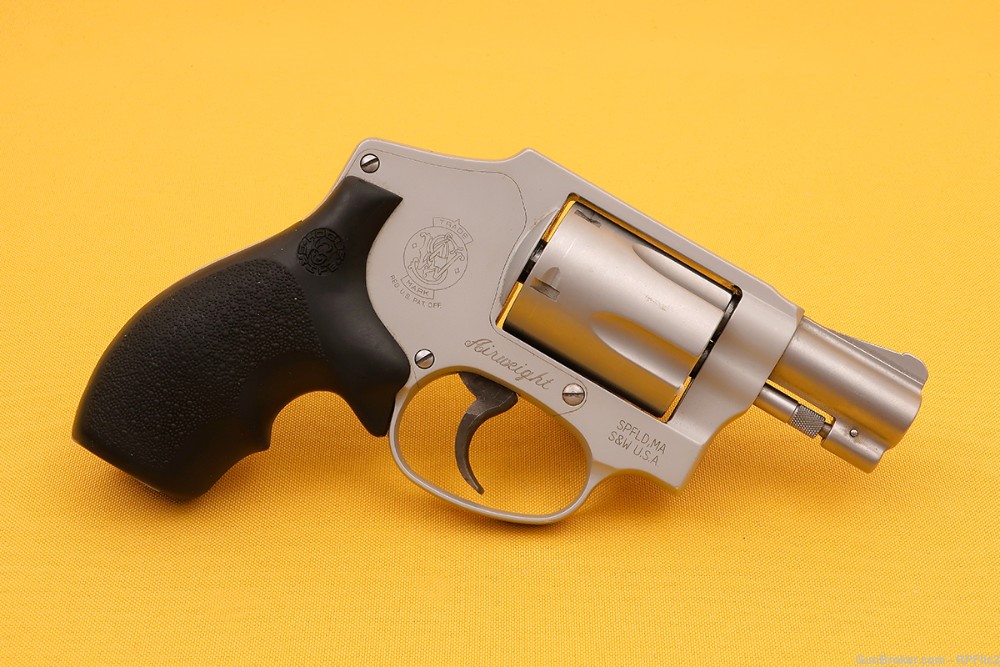 Smith & Wesson Model 642-2 Airweight - 38 Spl +P -img-3