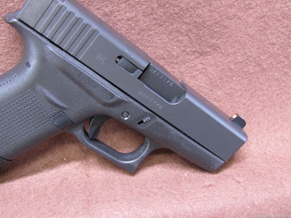 Glock Model 43 9 mm Semi Auto Pistol 2x 6 Rd Mags-img-4