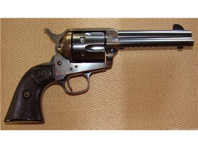 COLT FRONTIER SIX SHOOTER SAA .44-40 1923, 1st Generation  NEAR MINT AT 98%