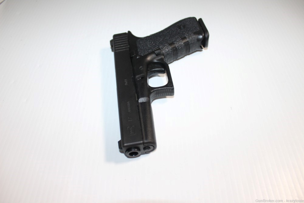 Glock 17 Gen 2 9mm 9x19 4" Semi Auto Pistol G17 w/ 10rnd Mag NICE-img-13