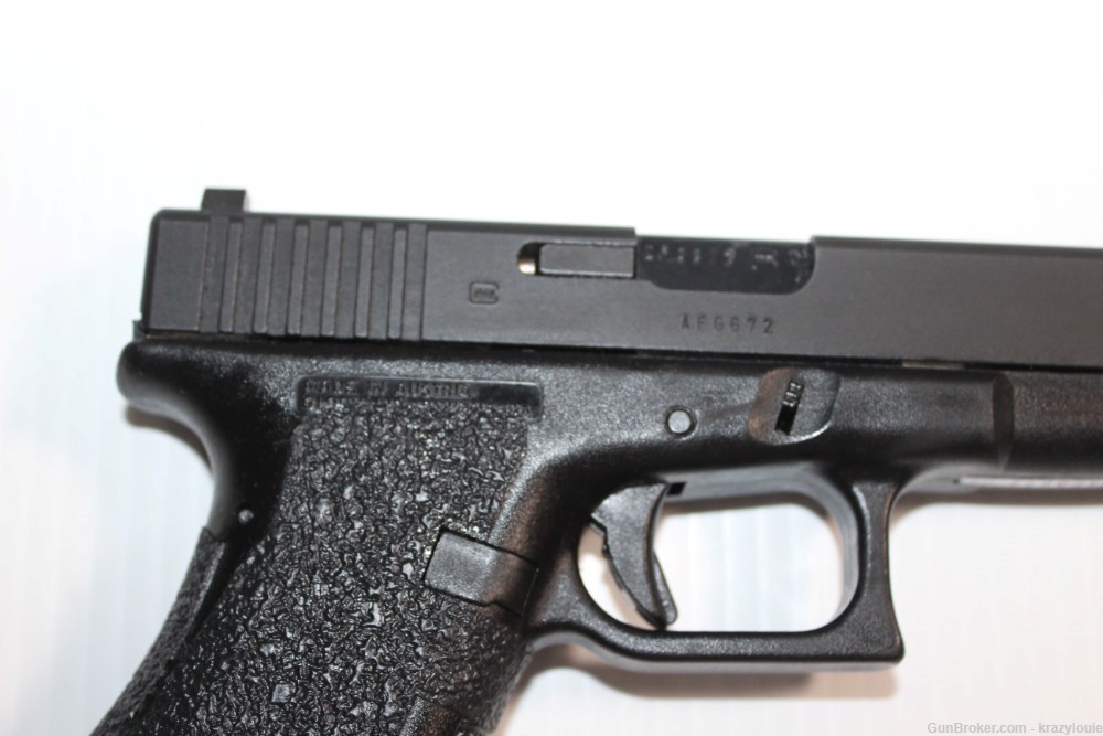 Glock 17 Gen 2 9mm 9x19 4" Semi Auto Pistol G17 w/ 10rnd Mag NICE-img-20