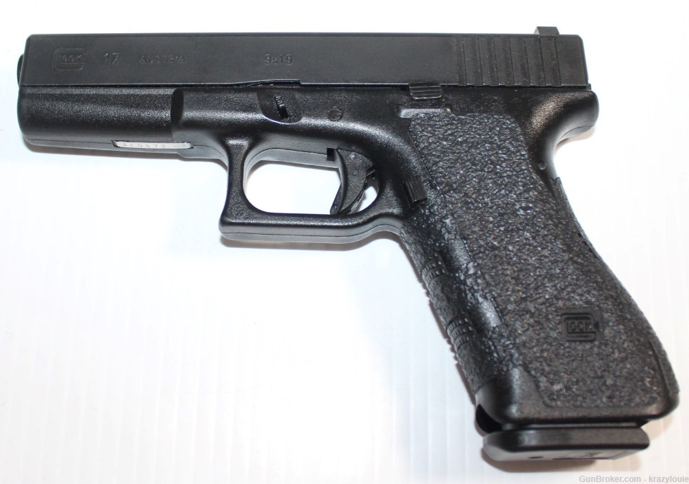 Glock 17 Gen 2 9mm 9x19 4" Semi Auto Pistol G17 w/ 10rnd Mag NICE-img-9