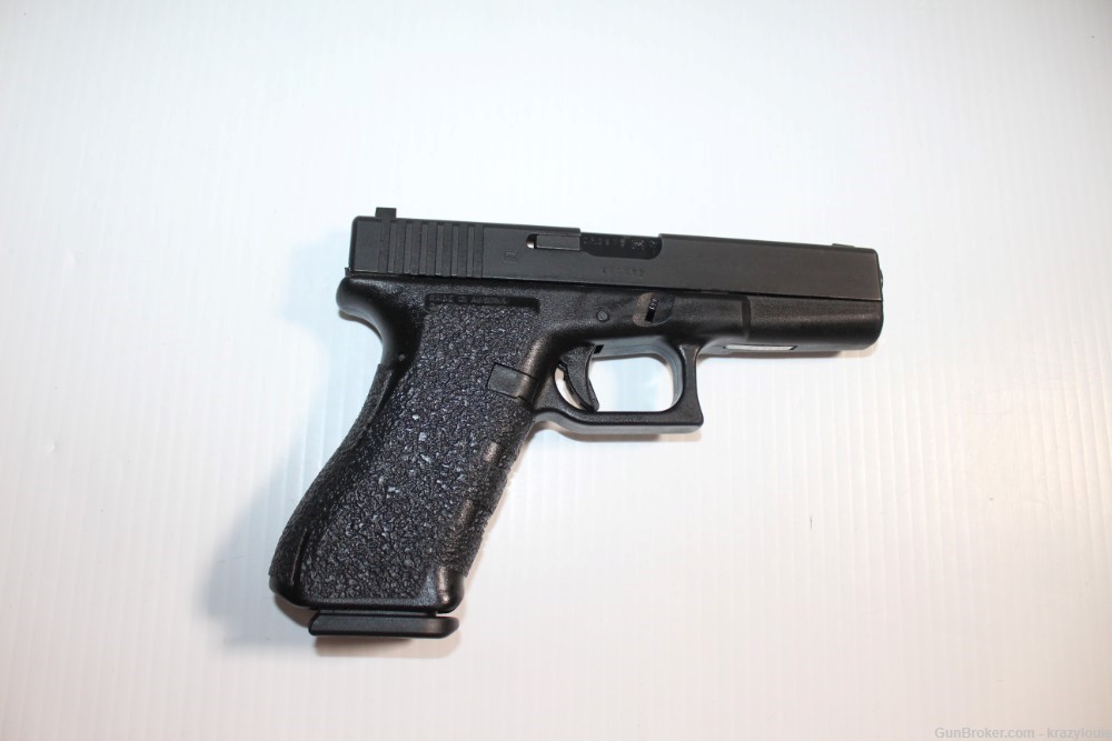 Glock 17 Gen 2 9mm 9x19 4" Semi Auto Pistol G17 w/ 10rnd Mag NICE-img-2