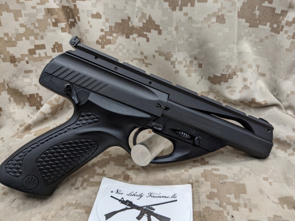 Beretta U22 NEOS .22LR Pistol 4.5" BBL MFG in 2007 USED VG 2 Mags-img-2