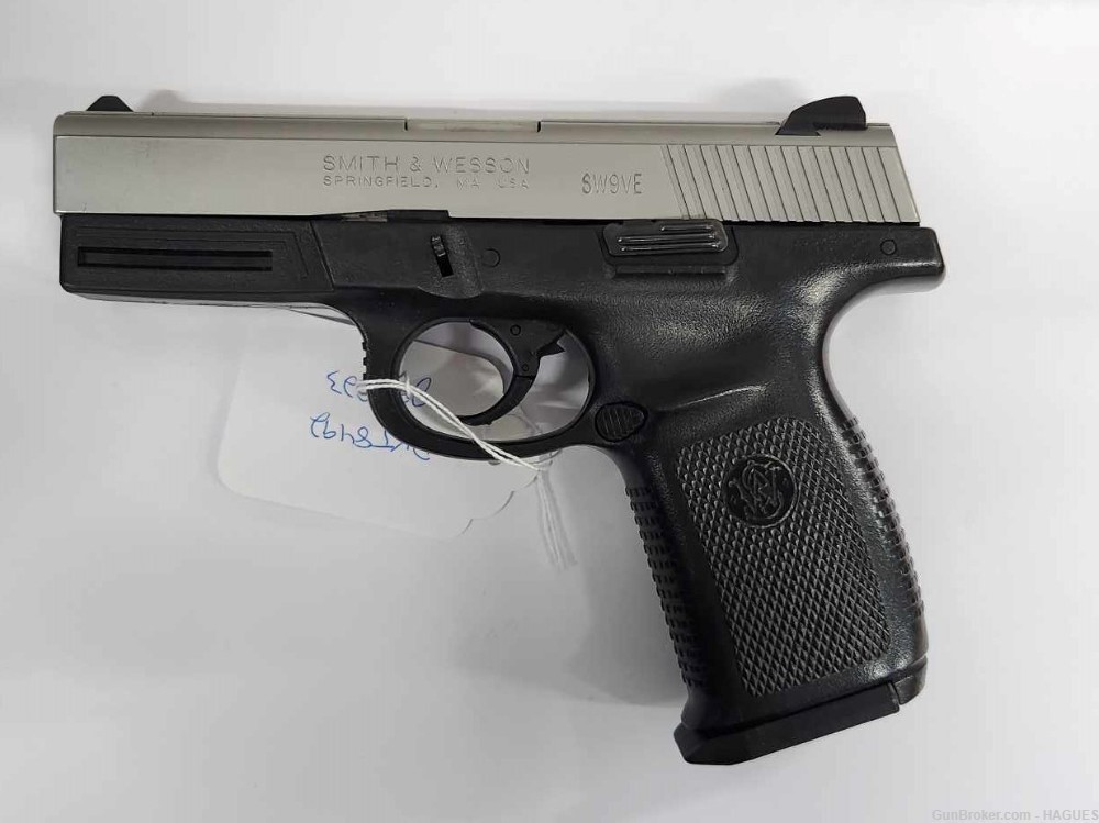 Pre Owned Smith & Wesson SW9VE 9mm Semi Auto Pistol -img-3