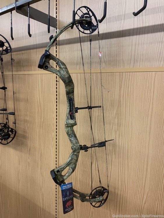 PSE Stealth Carbon Air RH 70lb Mossy Oak Break-Up Country-img-0