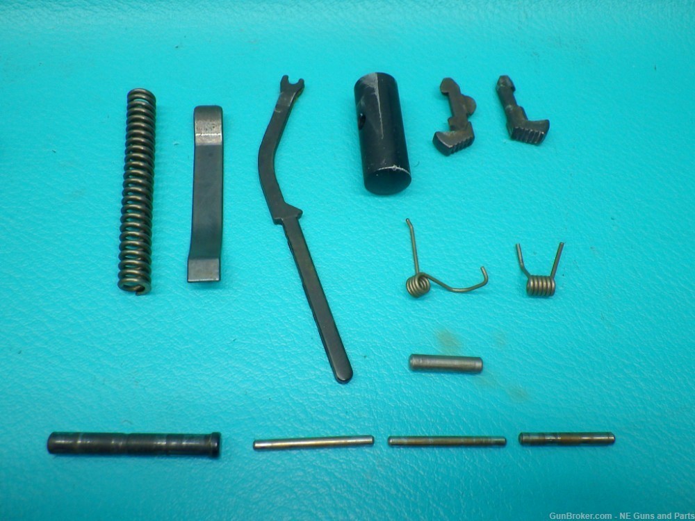 Ruger P94 .40s&w 4"BBL Pistol Repair Parts Kit-img-2