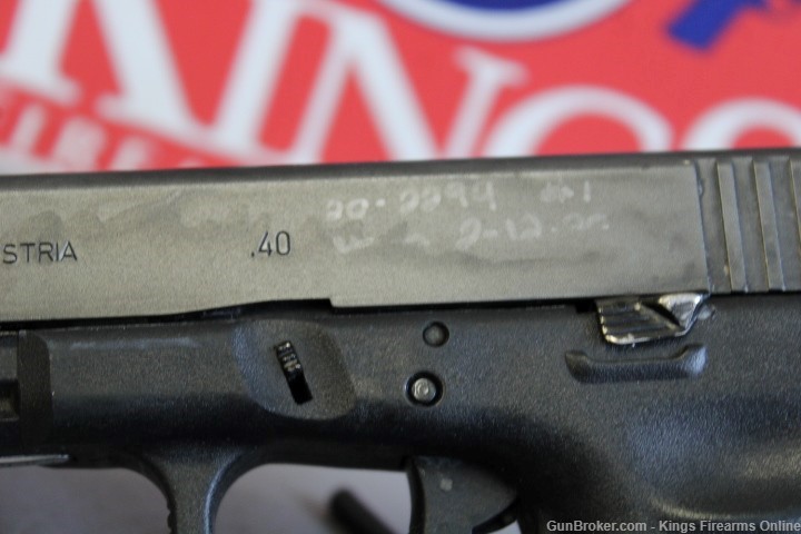 Glock 22 Gen3 .40S&W Item P-93-img-13