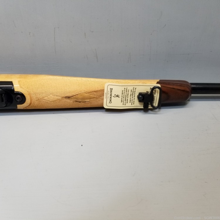 Browning X-Bolt Medallion .300 Win Mag 26" 3rnd Maple Like New!-img-10