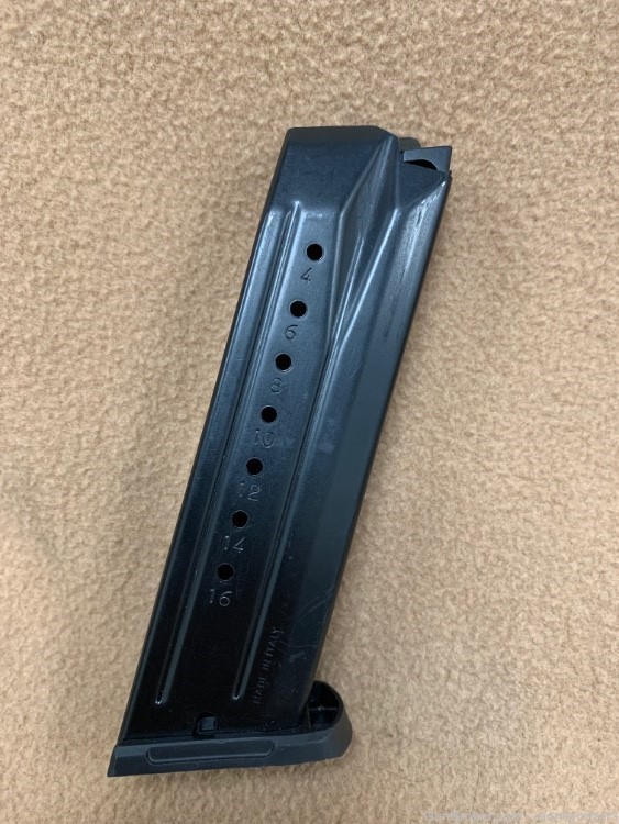 Ruger SR9 17rd 9mm factory magazine! -img-1