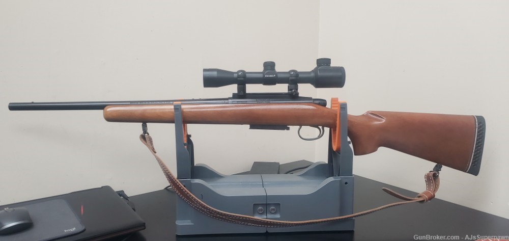 Remmington Model 788 .243 Winchester Hunting Rifle with Barska Scope-img-0