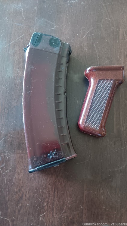 Russian ak grip and magazine-img-3