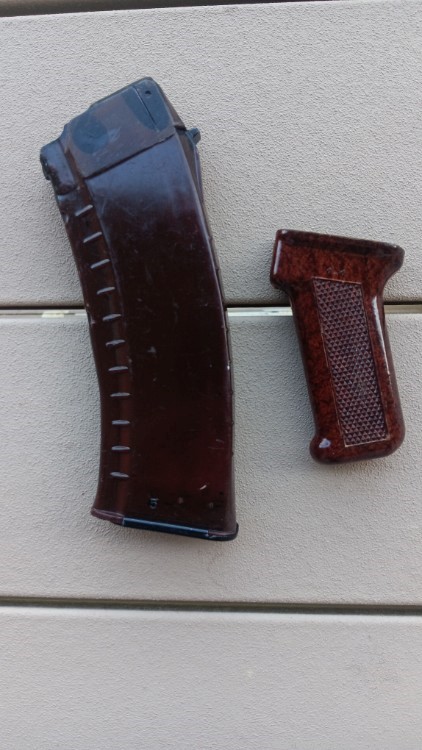 Russian ak grip and magazine-img-8
