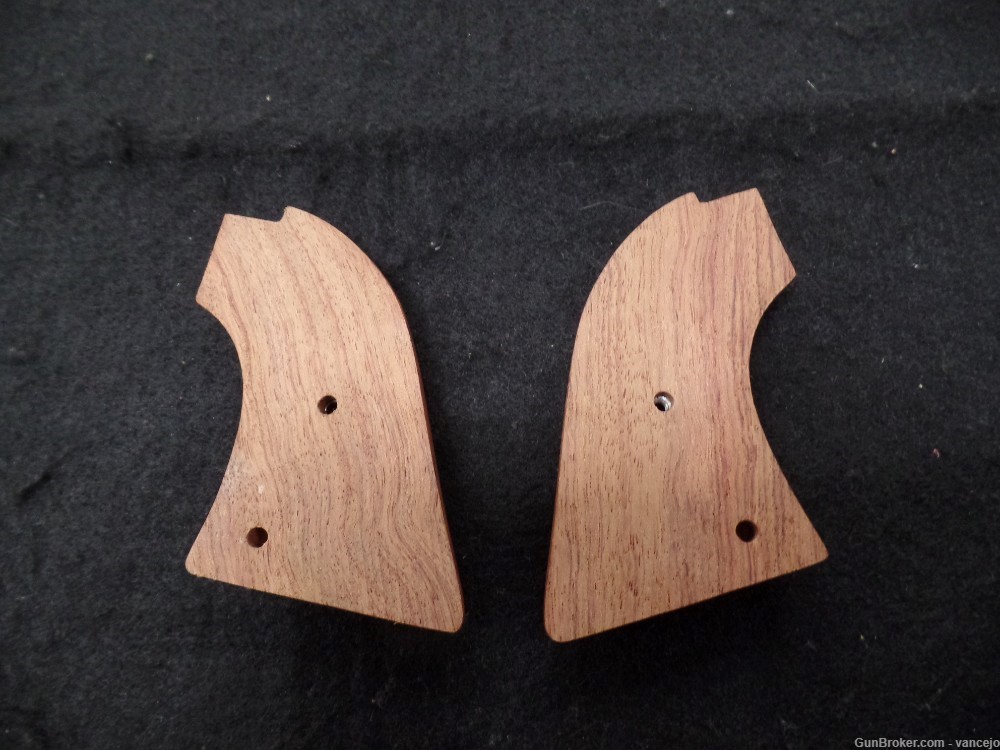 COLT SINGLE ACTION WOOD GRIPS-img-2