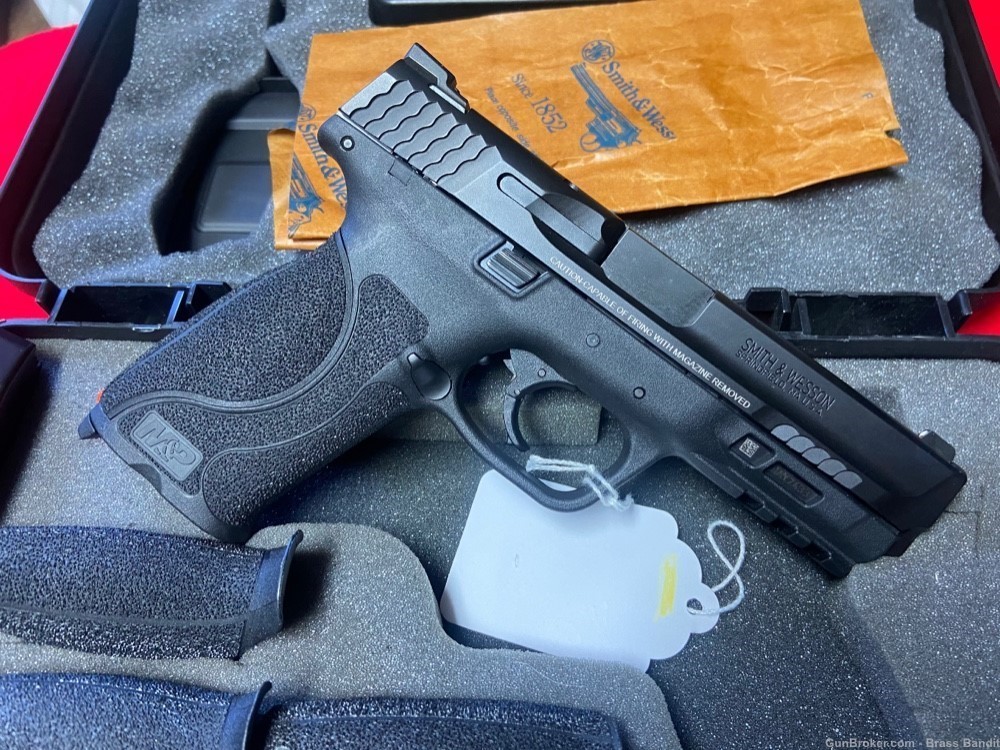 Smith and Wesson s&w m&p 9 m2.0 9mm -img-0