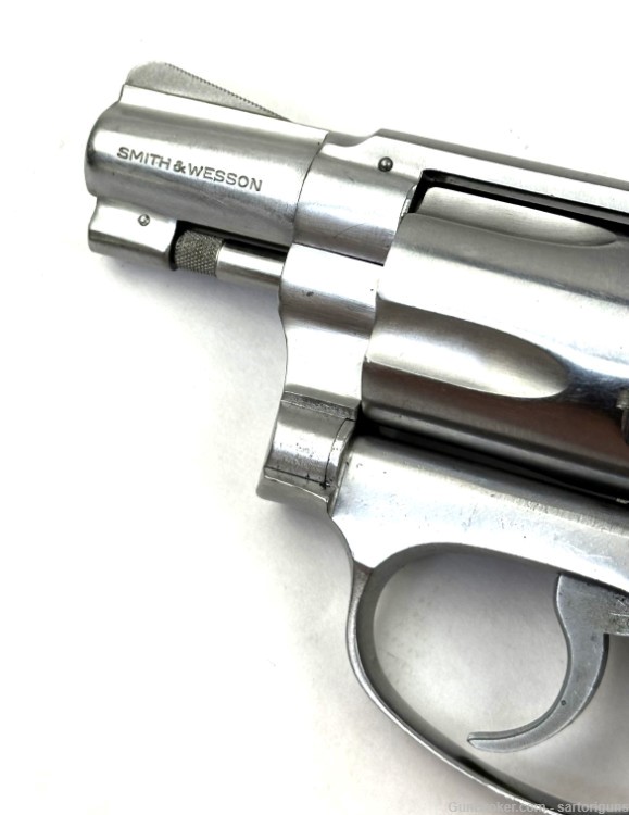 Smith & Wesson 60 .38spl revolver 2" stainless -img-4