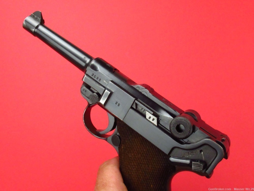 Excellent 1938 code S/42 Luger P08 Mauser German Army Pistol 9mm P38-img-10