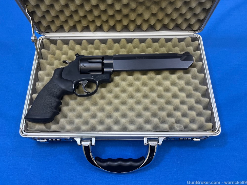 Like New Smith & Wesson 629 Performance Center Stealth Hunter, 44 Magnum  -img-2