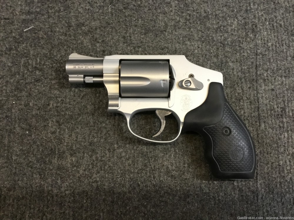 Smith & Wesson 642-2 38SPL Airweight Revolver 5 Shot -img-13