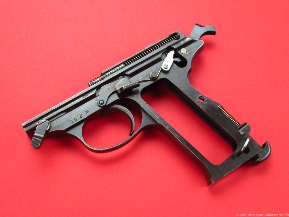 Very nice 1942 WWII Used German Walther P38 pistol AC42 German 9mm Luger-img-107