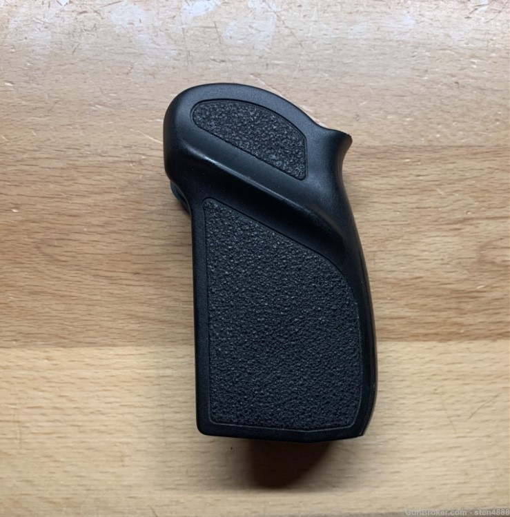 Black Makarov Grip (1)-img-0